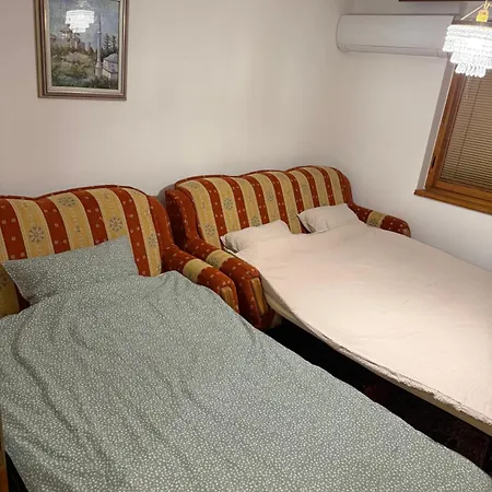 아파트 Travnik Apartment 트라브니크