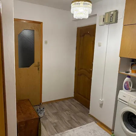 Travnik Apartment *